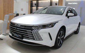 BYD Seal 5 giảm giá mạnh còn 626 triệu đồng, đấu Mazda3, K3 bằng PHEV chạy 120km không cần xăng