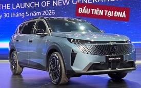 Peugeot 3008 và 5008 thế hệ mới ra mắt Việt Nam: Giá từ 1,279 tỷ, màn hình 21 inch, công nghệ ngập tràn, phả hơi nóng lên CR-V, Santa Fe