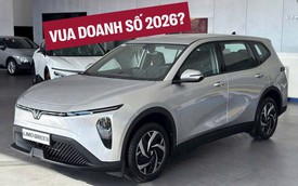 VinFast Limo Green bán 5 tháng đầu năm 2026 vượt doanh số cả năm ngoái của Mitsubishi Xpander: Bùng nổ mạnh từ sau Tết, nới rộng khoảng cách với xe xăng