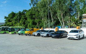BYD Việt Nam 'bắt tay' Futa mở rộng mạng lưới sạc, chủ xe BYD có thể sạc chung trụ với xe buýt Kim Long