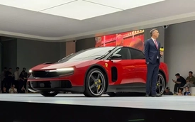 Xe điện Ferrari ‘cháy hàng’ ngay khi ra mắt Trung Quốc