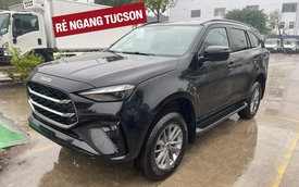 Isuzu mu-X xả kho giảm giá tới 115 triệu đồng tại đại lý, giá thực tế chỉ ngang nhóm CX-5, Tucson
