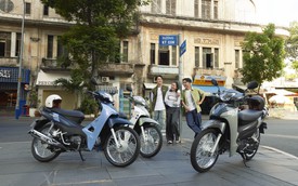 Honda Việt Nam ‘chơi lớn’ ngày hè: Mua Vision, Wave Alpha nhận ngay quà tiền triệu, cơ hội mua xe trả góp lãi suất cực thấp