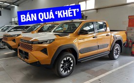 Toyota Hilux lần thứ hai trong năm bán vượt Ranger, lên ngôi vua doanh số bán tải tháng 6 tại Việt Nam với 1.000 xe bán ra