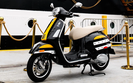 Vespa GTS bản độc nhất vô nhị ra mắt: Lấy cảm hứng từ tàu hải quân 95 năm tuổi, yên xe bọc loại vải đặc biệt chưa từng xuất hiện từ trước đến nay