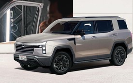Mitsubishi Pajero đời mới lộ nội thất: Sang hơn hẳn đời cũ, khách được xem sớm khen xe thực tế đẹp hơn ảnh