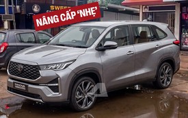 Toyota Innova Cross bản mới lần đầu lộ diện trên đường: Đầu xe được tinh chỉnh, có thể nâng cấp cả màn hình, ADAS