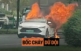 Xe BYD bốc cháy sau tai nạn liên hoàn: Cửa xe không thể mở, người lái và hành khách thoát chết trong gang tấc