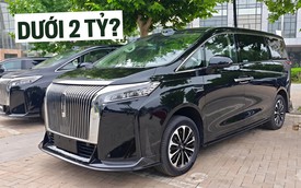 Xem thực tế MPV cỡ Toyota Alphard sắp về Việt Nam: Giá quy đổi hơn 1,7 tỷ đồng, có ghế thương gia, tủ lạnh, PHEV chạy điện 170km