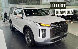 Hàng loạt xe đua giảm giá niêm yết tại Việt Nam: Giảm từ xe nhỏ như Sonet tới xe lớn như Palisade, có mẫu bớt cả trăm triệu đồng