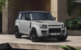 Defender 2027 ra mắt: Chia tay động cơ V8 huyền thoại, có phiên bản giảm gần 100 mã lực nhưng đánh đổi tiếng pô 'lực' hơn