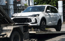 Soi MG ZS 2026 đã về Việt Nam: Mâm 18 inch, động cơ hybrid, có ADAS cạnh tranh Xforce, Yaris Cross