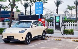 Xe điện ‘non-VinFast’ giờ nhẹ đầu hơn: VETC đã kết nối 7 đơn vị, 350 trụ sạc chỉ sau 2 tháng