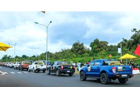 Đoàn xe chở sầu riêng 'độc nhất vô nhị' tại Đắk Lắk