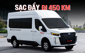Kim Long mở bán xe 16 chỗ thuần điện đấu Ford Transit: Sạc đầy đi hơn 450 km, dùng pin BYD, có camera 360 độ lẫn ga tự động như xe con