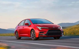 Xe Toyota bán chạy nhất mọi thời đại tung bản đặc biệt