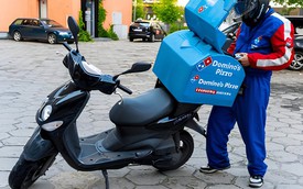 Mua hộ khách chai Coca, shipper giao đồ ăn được tip 600 triệu đồng