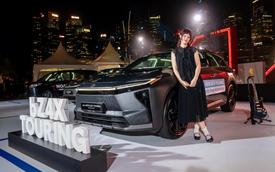 Toyota biến tiếng đóng cửa xe, tiếng bấm nút thành bài hát, có DJ 2pillz của Việt Nam góp mặt