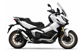 QJMotor tung scooter 900cc, 95 mã lực để thách thức ngôi vương X-ADV?