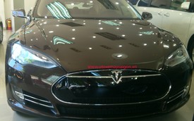 "Xe an toàn nhất" Tesla Model S tại Sài Gòn có gì đặc biệt?