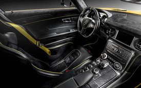 Siêu xe Mercedes-Benz SLS AMG Black Series thay "nội y"