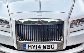 Thiếu gia bị đốt 4 siêu xe tậu Rolls-Royce Ghost mới