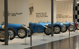 Choáng ngợp trước bộ sưu tập xe Bugatti lớn nhất thế giới