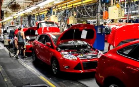 Tua nhanh hoạt động tại nhà máy Ford trên khắp thế giới trong 24h