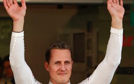 "Huyền thoại Công thức Một" Michael Schumacher được xuất viện