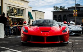 50 siêu "ngựa" Ferrari tụ họp tại Houston, Texas, Mỹ