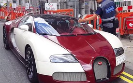 Siêu xe triệu đô Bugatti Veyron nhận vé phạt do đỗ xe sai vị trí