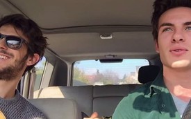 5 chàng đẹp trai hát trong ô tô gây sốt toàn thế giới