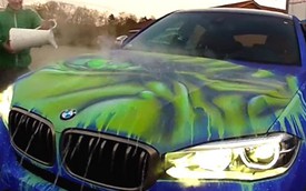 Xem BMW X6 đổi màu sơn vì nước nóng