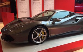 Siêu xe Ferrari 488 GTB ra mắt tại Singapore với giá “cắt cổ”