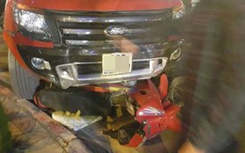 Hà Nội: Ford Ranger đâm 2 taxi, hạ gục 4 xe máy