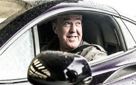 “Mr. Chọc ngoáy” Jeremy Clarkson chính thức chia tay “Top Gear”