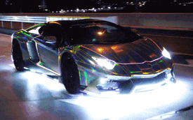 Siêu xe Lamborghini Aventador độ toàn đèn LED của xã hội đen Nhật Bản