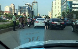 Nóng trong ngày: Tai nạn liên hoàn giữa 3 xe tiền tỷ tại Hà Nội