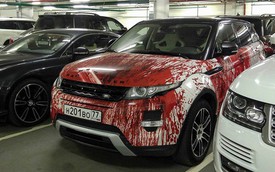 Range Rover Evoque phiên bản "máu me" mừng Halloween