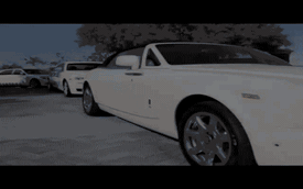 Floyd Mayweather khoe bộ sưu tập xe “khủng” toàn màu trắng
