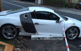 Thiếu gia 19 tuổi say rượu, đâm siêu xe Audi R8 vào nhà dân