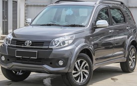 Cận cảnh xe SUV cỡ nhỏ giá rẻ Toyota Rush 2015