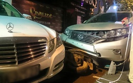 Hà Nội: Nhân viên bãi giữ xe lái Mercedes gây tai nạn liên hoàn