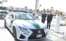 Lexus RC F gia nhập dàn siêu xe đắt tiền của cảnh sát Dubai