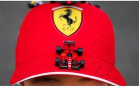Những nghề kinh doanh “tay trái” của Ferrari