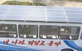 Triều Tiên khoe xe bus chạy năng lượng mặt trời