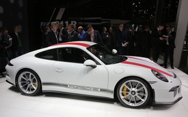 Nhân viên Porsche được "thưởng bộn" sau một năm lãi to