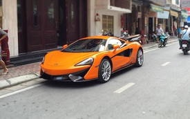 Siêu xe McLaren 570S thứ 2 xuất hiện tại Việt Nam