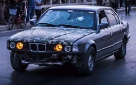 Chiếc BMW chống đạn cứu hàng chục người trong vụ tấn công của ISIS