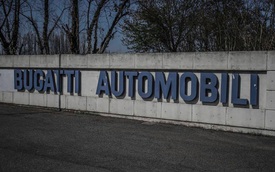 Ghé thăm nhà máy bị bỏ hoang của hãng siêu xe Bugatti